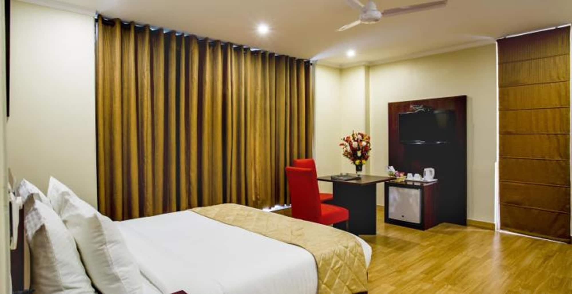 Clarks Inn Nehru Place Neu-Delhi Exterior foto