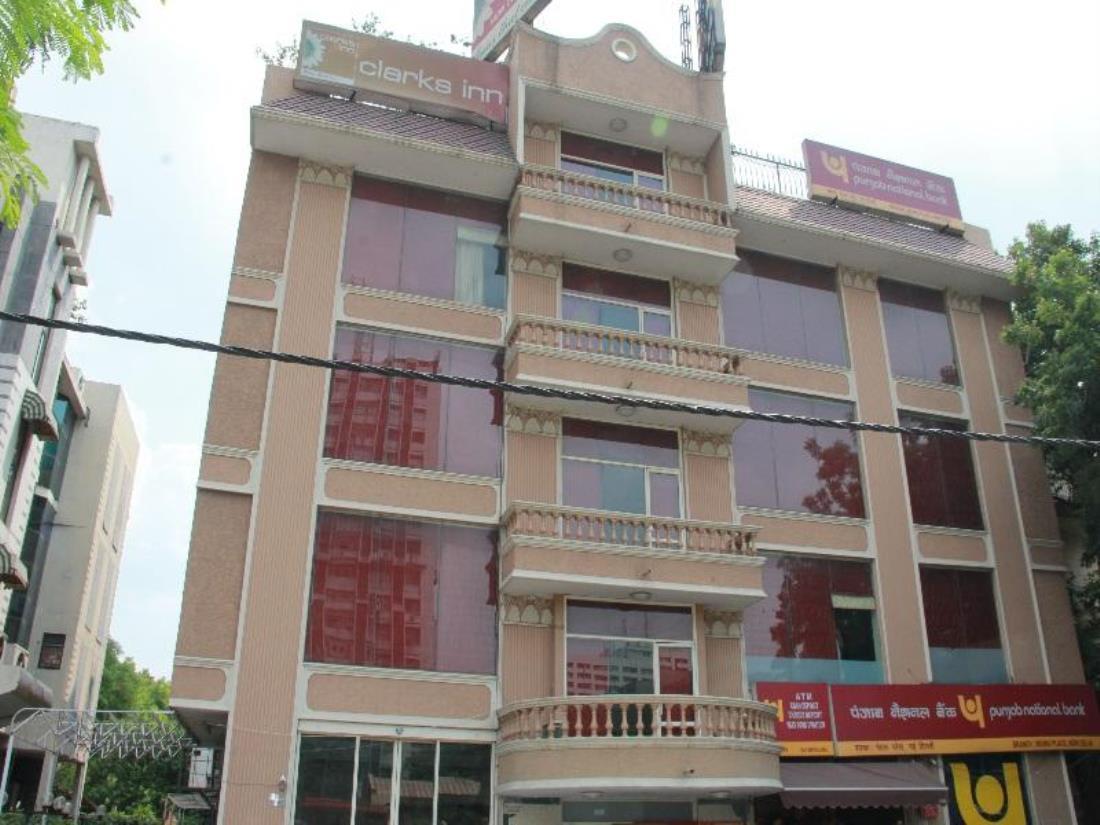 Clarks Inn Nehru Place Neu-Delhi Exterior foto